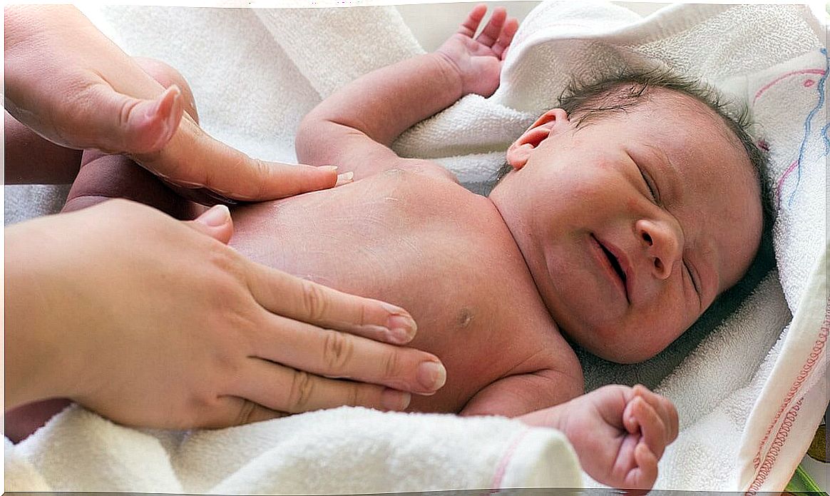 Colic in newborns can be alleviated with some massages.