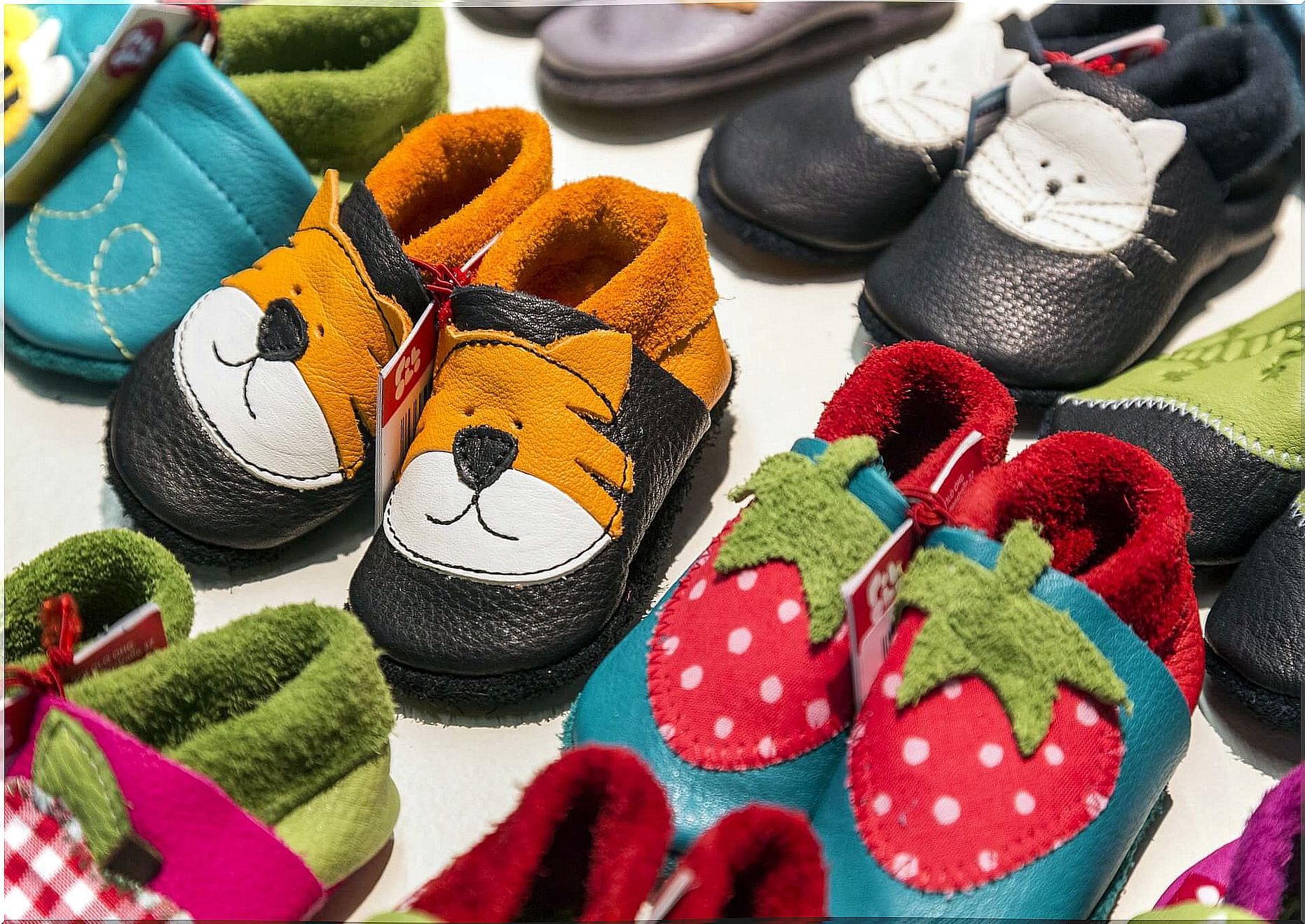 Choosing the right shoes for the baby avoids future problems