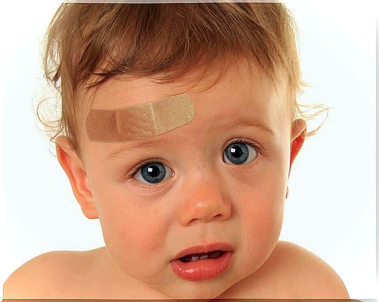 What to do if my child hit his head hard?